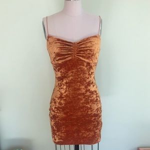 Urban Outfitters bodycon gold velvet dress